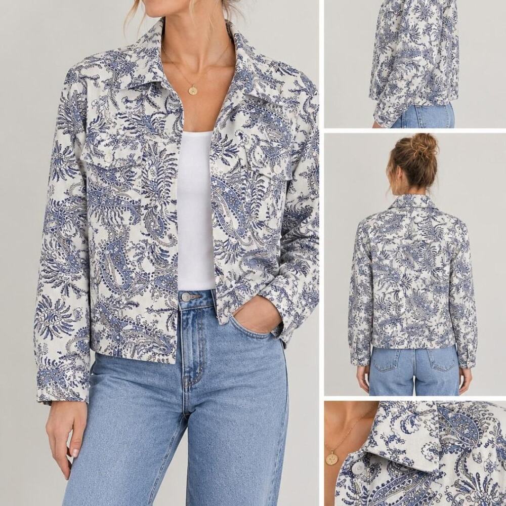 Nu Influence Blue & White Paisley Zip-Up Jacket 🤍💙
